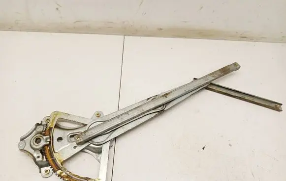 Toyota Corolla Verso AR10 Sliding door window regulator with motor 