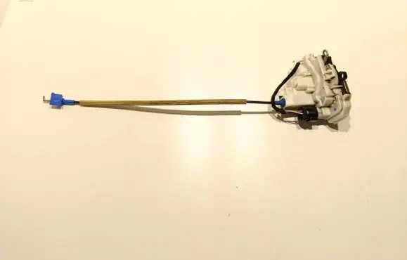 Fiat Fiorino Front door lock 1365225080