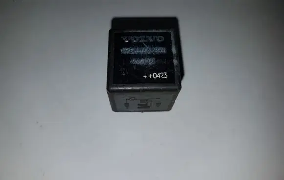 Mitsubishi Pajero Sport I Other relay MR301971
