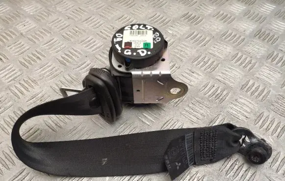 Mitsubishi Colt Rear seatbelt 616274100B