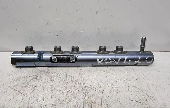 Toyota RAV 4 (XA40) Fuel main line pipe 23810WA020 851416601 0445214278