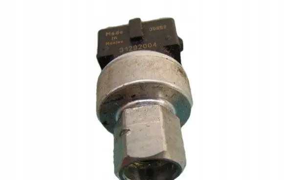 Volvo XC70 Air conditioning (A/C) pressure sensor 31292004
