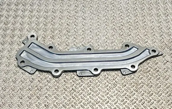Subaru Forester SK other engine part 