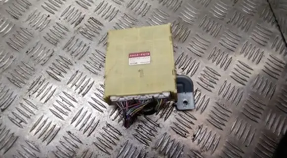 Toyota Avensis Verso Other control units/modules 8865044210 0771005520