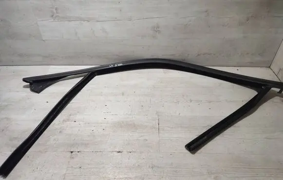 Mercedes-Benz GLK (X204) Rubber seal front door window/glass A2047250525