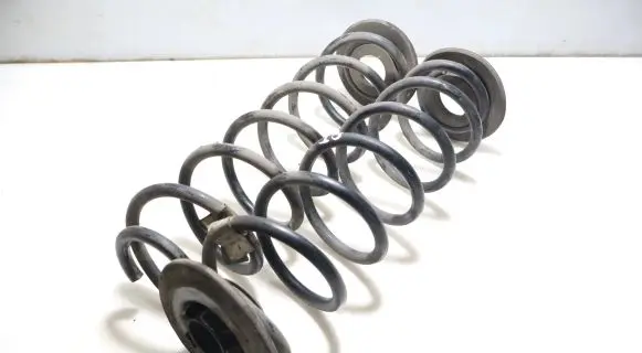 Seat Leon (5F) Coil spring/strut mount 
