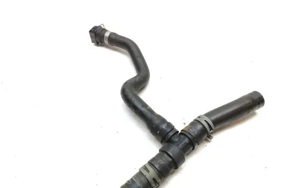 Volkswagen Touareg II Engine coolant pipe/hose 7P0122101E 127636 2810200901K
