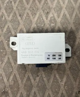 Audi A4 S4 B5 8D Immobilizer control unit/module 4A0953234