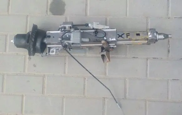 Jaguar XF X260 Steering wheel axle 8778886