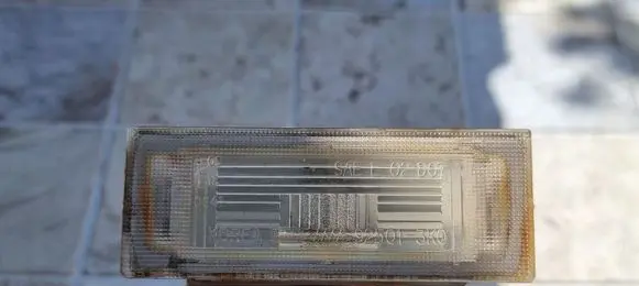 Hyundai Sonata Number plate light 925013K0