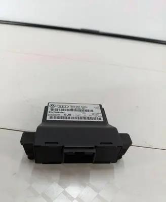Volkswagen Touran II Gateway control module 7N0907530J 1K0907951 5WK50028E