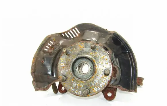Front wheel hub