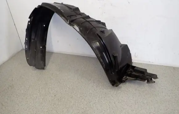 Suzuki Swift II Front arch 72322-68L00