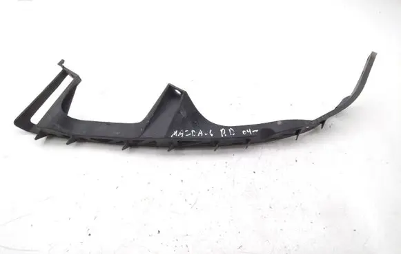Mazda 6 Headlight/headlamp mounting bracket GJ6A151