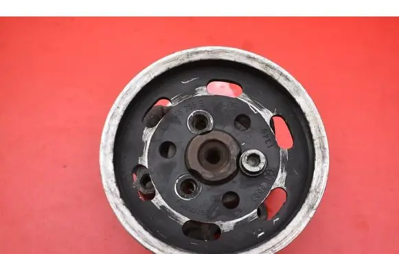 Seat Leon (1M) Power steering pump 1J0422154A