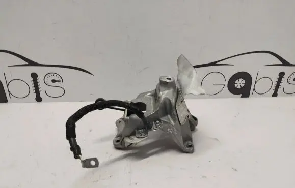 Audi A5 Engine mounting bracket 4M0199308