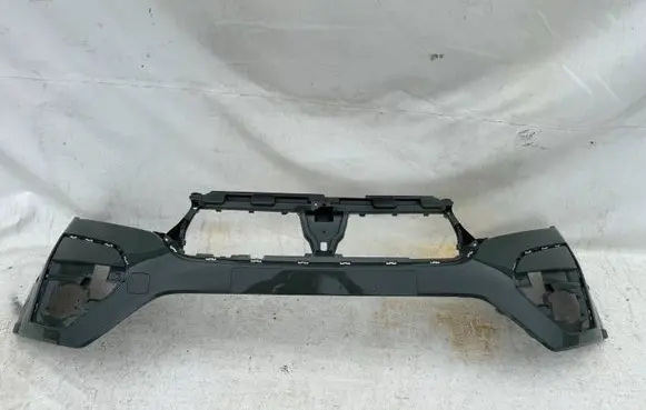 Dacia Sandero III Front bumper 620225509R