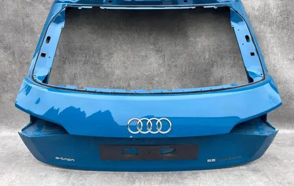 Audi e-tron Tailgate/trunk/boot lid NULL