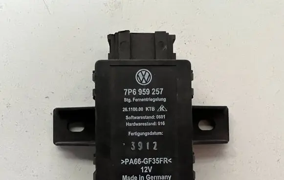 Volkswagen Touareg II Other control units/modules 7P6959257 3912 26110000