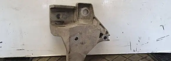 Volvo S80 Engine mounting bracket 6G926P096EC
