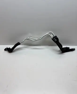 Audi Q7 4M Engine coolant pipe/hose 4M0121520J