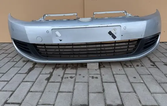 Volkswagen Golf VI Front bumper 5K0807221 5550000