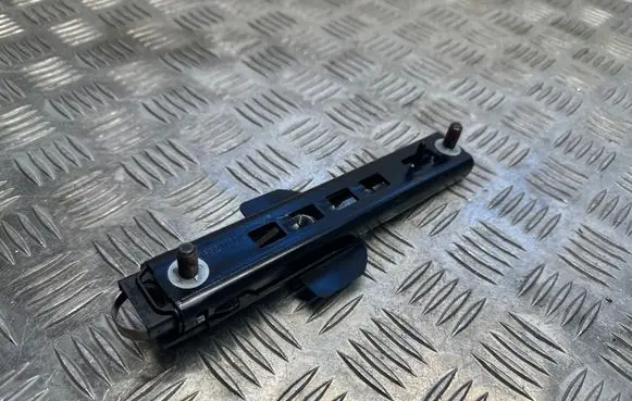 Volvo XC90 Seat belt adjustment rail 16521700A