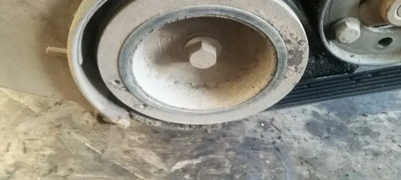 Renault Kangoo I Crankshaft pulley