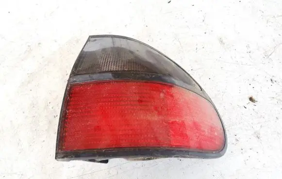 Renault Laguna I Rear/tail lights 7700820051