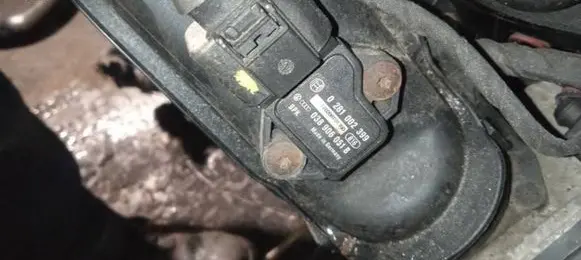 Skoda Octavia Mk2 (1Z) Air pressure sensor 0281002399 038906051B