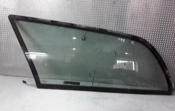 Mercedes-Benz E W210 Rear side window