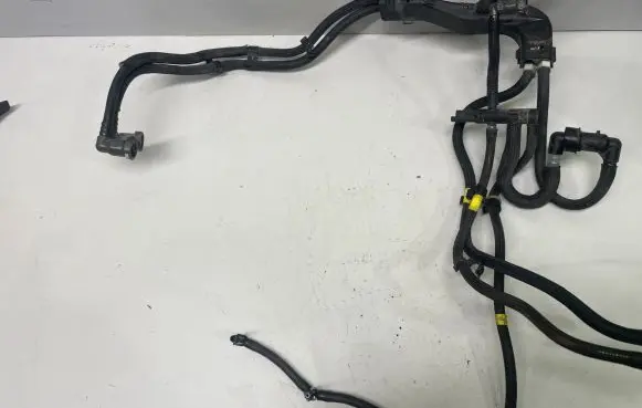 Fuel return line/hose