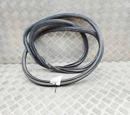 Cadillac Escalade Rubber seal front door (on door) 23255372