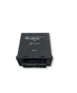 BMW 5 E60 E61 Tow bar relay 10R024965