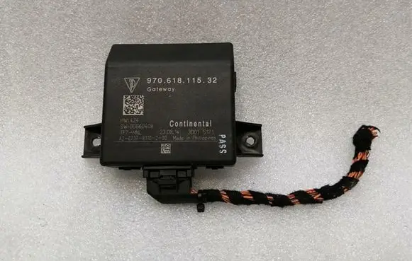 Porsche Panamera (970) Gateway control module 97061811532
