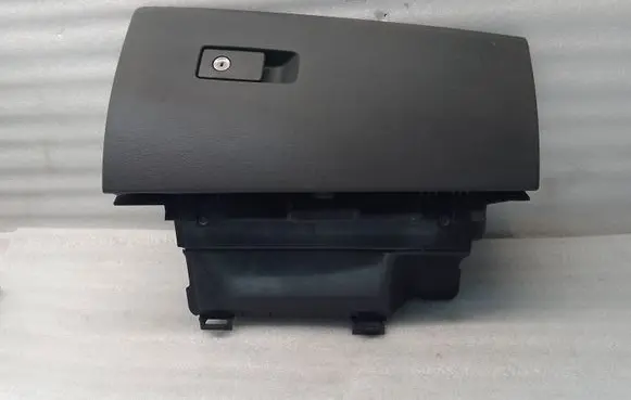 Volvo S80 Glove box 39810153