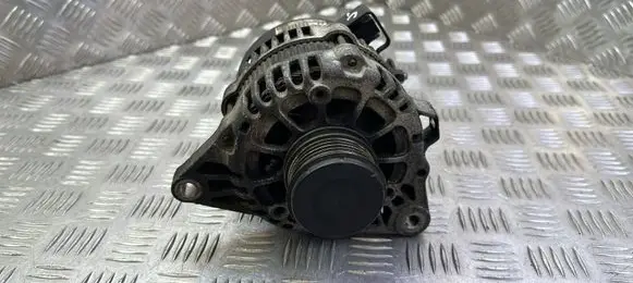 KIA Sportage Generator/alternator 373002A900 8400290