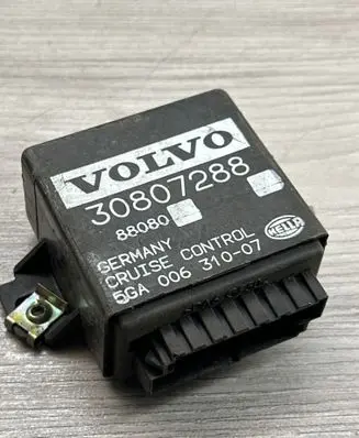Volvo S40, V40 Cruise control unit/module 30807288 88080 5GA00631007