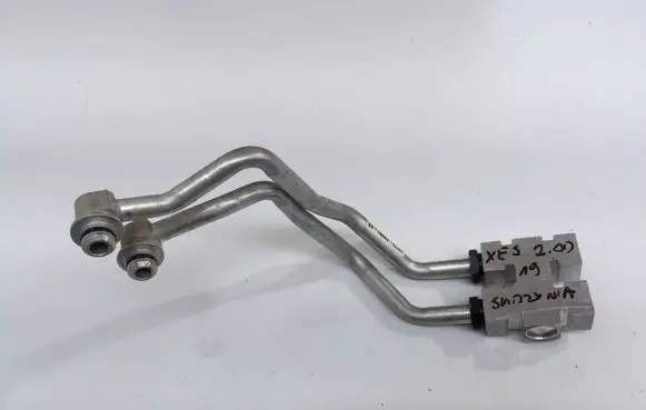Gearbox oil cooler pipe/hose