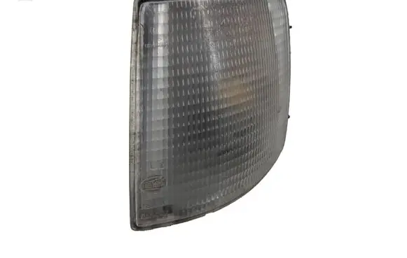 Volkswagen PASSAT B4 Front indicator light 357953049A