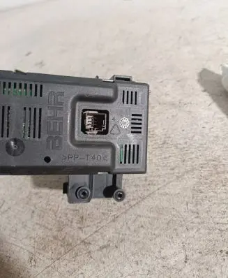 Citroen C4 I Climate control unit 21675160