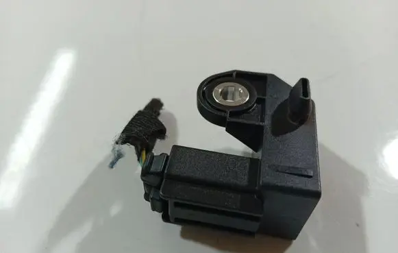 Citroen C4 I Airbag deployment crash/impact sensor 05129BT012818
