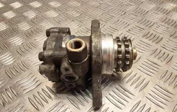 Nissan X-Trail T30 Power steering pump 8H800