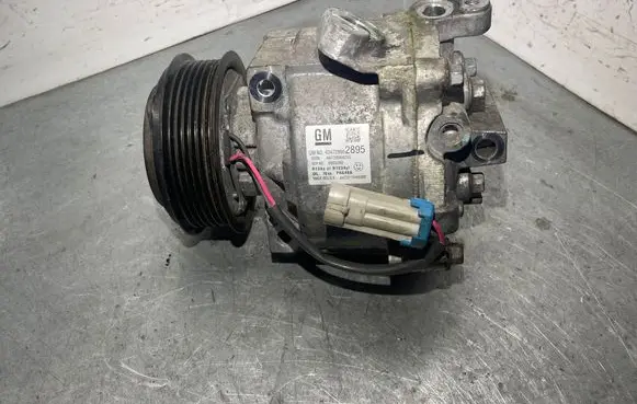 Opel Mokka Air conditioning (A/C) compressor (pump) 42472895