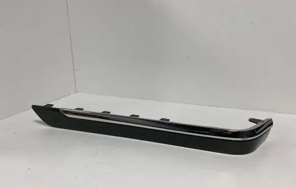 Volvo V70 Rear bumper trim bar molding 08683539 08683639