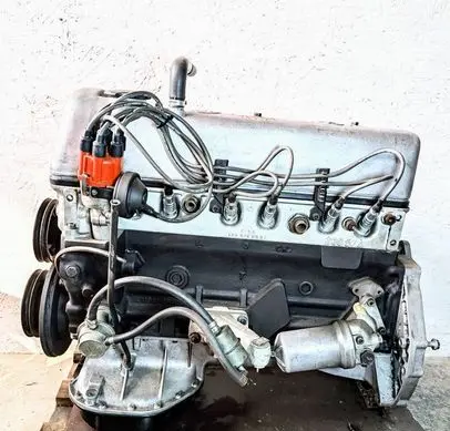 Mercedes-Benz 190 230 W110 W111 Engine 1100110601 1300160901 M130