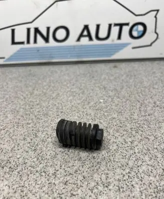 BMW 3 E46 Radiator mount bracket 1436263
