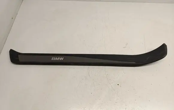 BMW 5 E60 E61 Side skirt front trim 7034303