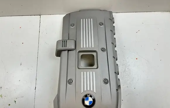 BMW 3 E90 E91 Engine cover (trim) 753132405