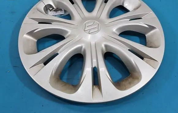Suzuki SX4 S-Cross R16 wheel hub/cap/trim IMPRK1558879